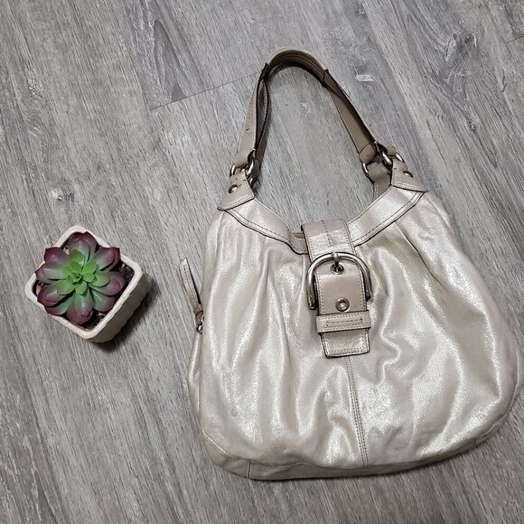 Coach * Soho Lynn Gold Satchel * Metallic - Picture 1 of 13
